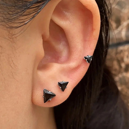 Classic Stainless Steel Square Crystal Zirconia Studs Earrings For Women/Men 4 Prong Tragus Cartilage Earring Trend Jewelry 2023