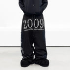 Black / M