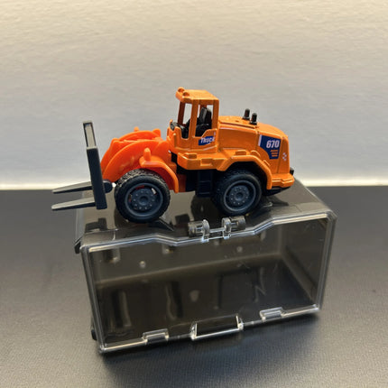 Alloy Engineering Vehicle Toys for Kids 1:64 Diecast Excavator Mixer Dump Truck Model Car with Display Box Boys Collectible Gift