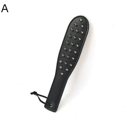 New 1Pc Queen Training Adult Games Sex Toys Husband Whip Toys Leather Rivet Clap Hand Flirting Spanking Alternatives