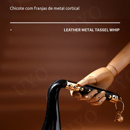 BDSM vintage leather loose whip metal rivet vintage openwork clock S exclusive nameplate slave game leather whip couple SP whip