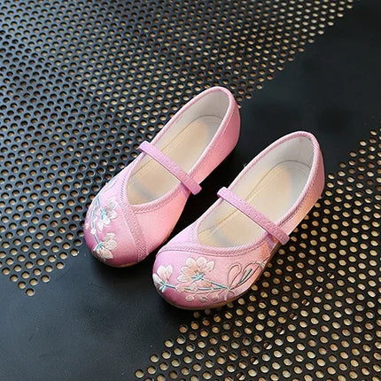 Children Fashion Girls Embroidered Shoes Chinese Ethnic Style Princess Dance Shoes Kids Causal Ancient Hanfu Shoes Handmade Flat