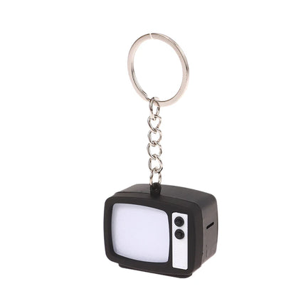 So Cool !!! Ultra Bright LED Cute Mini Domo kun Action Figure Toys LED Flashlight Keychains With Sound Keychain Kids Gifts