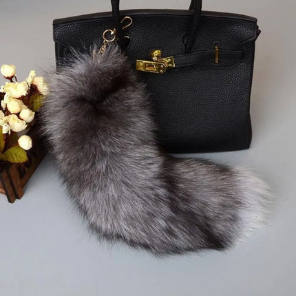 Creaative Faux Fur Fake Fox Tail Pendant Animal Tail Soft Fox Tail Keychain with Metal Clasp Fox Tail Key Ring Bag Decoration