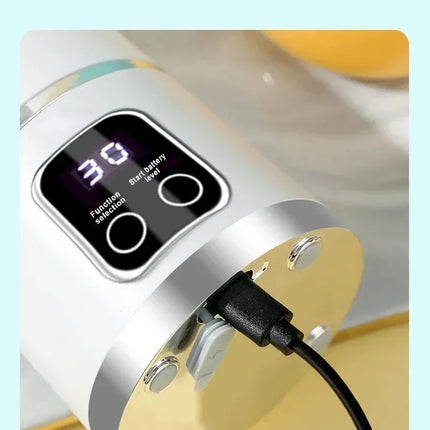 Portable Cordless USB Rechargeable Electric Juicer Cup Blender with Digital Display for Fruit Milkshake Making Home Outdoor Use