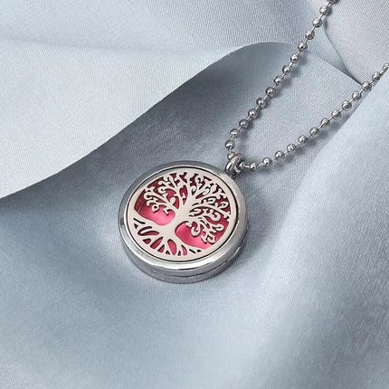 High Quality Patterns Tree of Life Aromatherapy Diffuser Pendant Perfume Locket Women Essential Oil Necklace Jewelry Wholesale