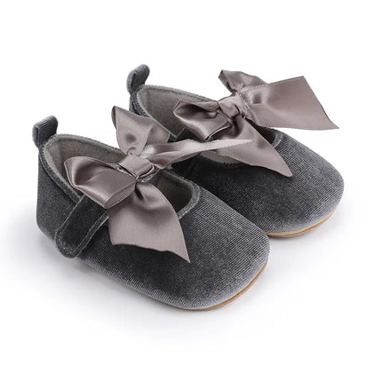 Spring and Autumn Baby Butterfly Knot Fashion Fluffy Princess Shoes 0-1 Year Old Baby Shoes Sneakers