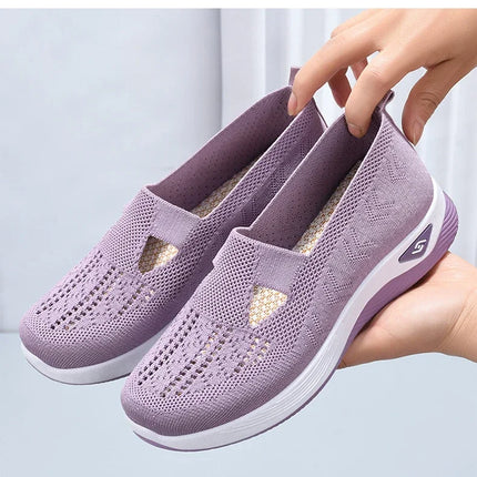 Comfortable Spring Women Shoes Soft Leather Upper Vulcanized Sneakers for Middle Aged Mothers and Kids Lightweight Breathable