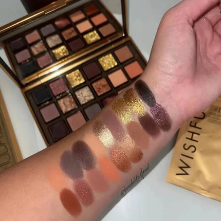 Huda beauty 18 Colors Empowered Eyeshadow Palette High Pigmentation Eye Makeup New Nude PALETTE Matte Charming Glitter Shadow