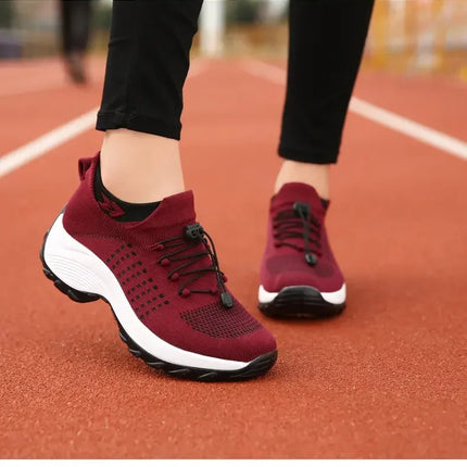 Outdoor Women Walking Sneakers Fashion Jogging Sock Shoes Youth Girls Trainers Breathable Ladies Platform Non-Slip Light Loafers