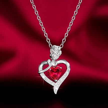 Elegant Style Heart-Shaped Pendant Necklace Hollow Design Mother's Day Gift Party Suitable for Best Friends Without Box