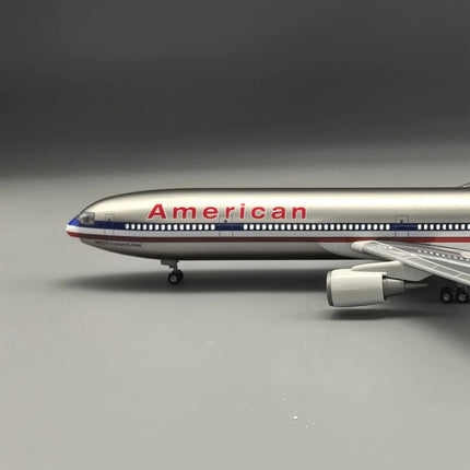 1:130 Scale plane model American MD-11 Toy planes 47cm resin Airplanes Model Kit With Lights And Wooden Base Collected Gift
