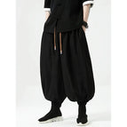 Black / M