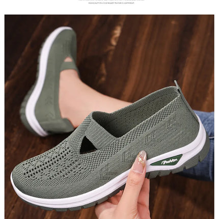 2025 New Mesh Women Vulcanized Shoes High Quality Women Sneakers Slip On Flats Shoes Women Loafers Plus Size 42 Walking Flat