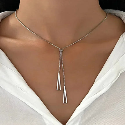 Heart Pendant Necklace Rhinestone / Collier Pendentif Cœur Strass
