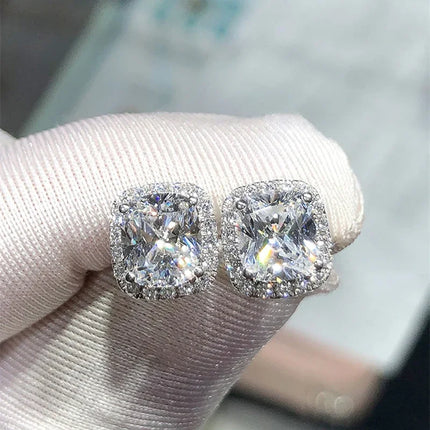 CZ Stud Earrings / Boucles Zircone