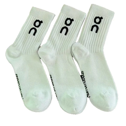 New Fashionable Couple Socks Mid-Calf 3 Pairs Pure Color Sporty Cotton Socks for Men And Women Suitable for All Seasons