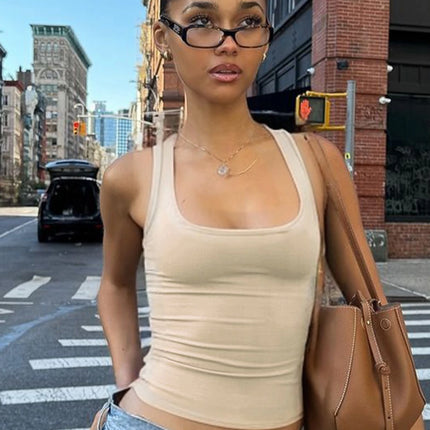 Hugcitar 2025 Summer Solid Straps Sexy Slim Crop Tank Top Women Casual Y2K Clothes Streetwear Party Sport Festival Wholesale