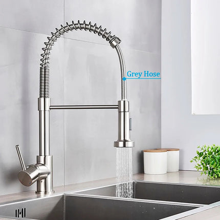 Kitchen Faucets Brush Brass Faucets for Kitchen Sink Single Lever Pull Out Spring Spout Mixers Tap Hot Cold Water Crane