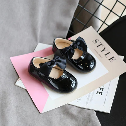 Toddlers Girls Shoes Children's Flats PU Patent Leather Kids Dress Shoes Soft Cute Princess Sweet With Butterfly-knot Bowtie New