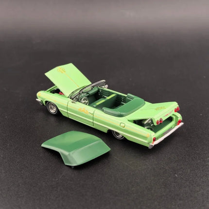FineWorks 1/64 Impala HZ Exhibition Limited Edition Jumping Car  Painted alloy car mode