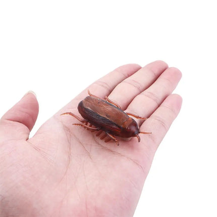 Funny Electronic Cockroach Toy with Battery For Kids Novelty Gag Toys