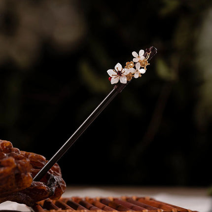 Elegant Chinese Style Wooden Hairpin Imitation Jade Flower Tassel Hair Stick Exquisite Handmade Girls Hair Accessories Hair Clip