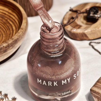 S134 Taoyao - 10ml No - bake Cat's Eye Nail Polish. It dries quickly and lasts long. With a mysterious and deep main color