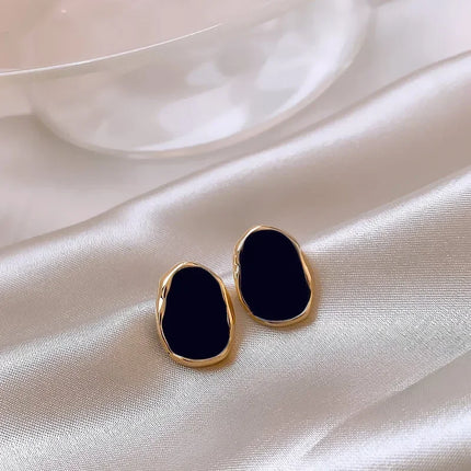 New Street Style Black Square Stud Earrings for Women Minimalist Korean Fashion Geometric Enamel Big Earring Jewelry Girl Gift