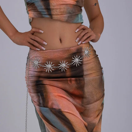 Retro Bohemia Metal Human Face Sun Flower Waist Chain Ankle Chain for Women Summer Beach Sexy Bikini Expose Waist Body Jewelry