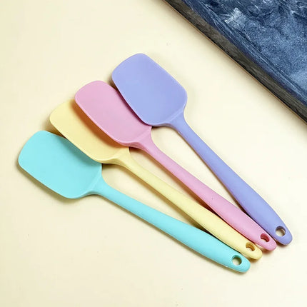 Food Grade Silicone Spatula Heat Resistant Non-Stick Kitchen Scraper for Baking Cake Cream Mixing Cooking Utensil