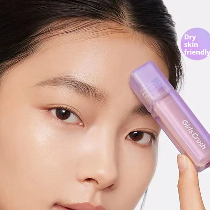 Girlscrush Liquid Concealer Facial Brightening Velvet Sunscreen Mark Expand Moisture Skin Application Holding Makeup