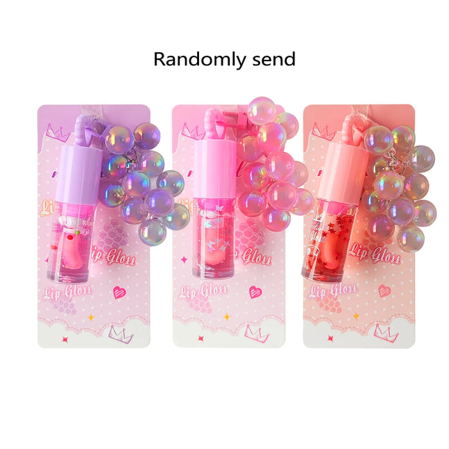 Three-color random grape pendant lip oil lip gloss, moisturizing, easy to use, long-lasting, waterproof, cute gift.