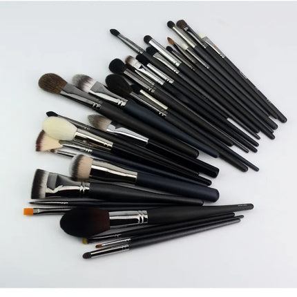 1pc Pro P series Makeup brushes Powder Foundation Make up brush Eyeshadow Eye Detail cosmetic tools Brow Highlight Concealer