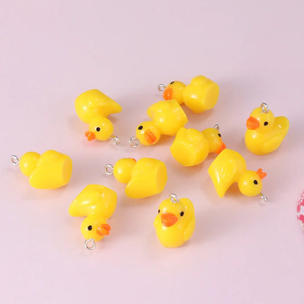 10pcs Resin Imitation Strawberry Shape Charms For DIY Key Chain Necklace Pendants Ornament Jewelry Making Accessories