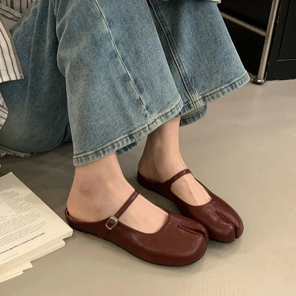 Fashion Buckle Strap Shallow Women Mary Janes Flats Shoes Strange Toe Footwear Soft Ladies Flats Lolita Shoes Female Slides