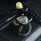 BLACK WITH MIC-3.5MM / China Mainland