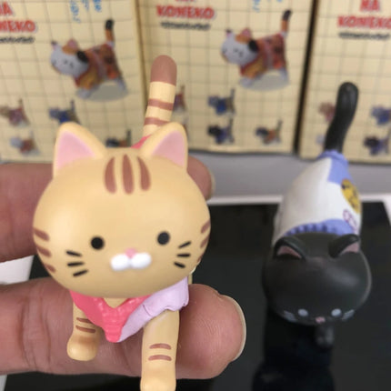 Capsule Toy Cat Wearing Candy Packaging Snack Wrapper Kitty Figure Kitten Doll Blind Box Collectible Ornaments Gifts