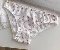 Japanese Kawaii Bralette Cherry Strawberry Print Delicate Lace Non-Wired Bra AB Cup Anti-Sagging Comfort UK Sizes BANERDANNI Bra
