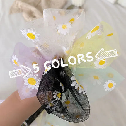 2023 Autumn Hollow Out Mesh T-Shirt Daisy Flower Pattern Crop Top Sexy Transparent Long Sleeves Basic Tops For Women Lace Tops