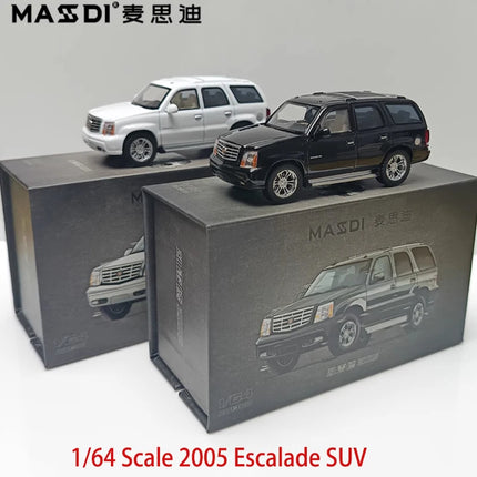 MASSDI Diecast 1/64 Scale 2005 Escalade SUV Alloy Simulation Car Model Classic Collection Souvenir Boy Gift Display Oranment