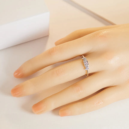 New Rings 925 Silver Ring Original Five-Petal Clover Blue Lotus Ring For Women Luxury Zircon Simple Finger Ring Jewelry Gifts