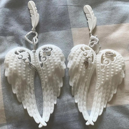 Wings Shape Carabiner Acrylic Keychain Y2K Punk  Angel Wings Bag Pendant Heart Cross White DIY Keychain Bag Hanging Decor
