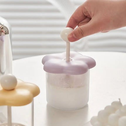 Easy to Use Handheld Foam Maker Reusable Cute Flowers Bubble Machine Portable Foamer Tool