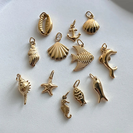 Stainless Steel charms Ocean shell conch golden pendant Summer beach Handmade Necklace Bracelet DIY charms for jewelry making
