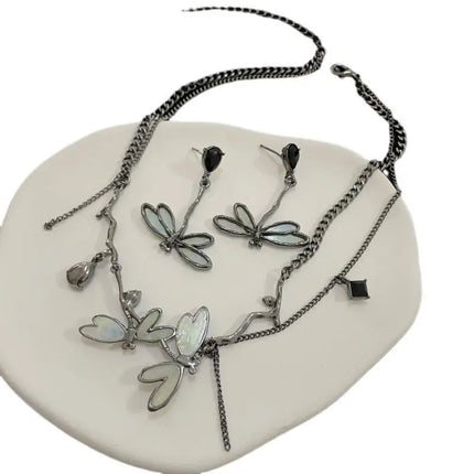 Sweet Cool Gun Black Fantasy Dragonfly Necklace for Women Gothic Black Tassels Choker Niche High-End Clavicle Chain Jewelry