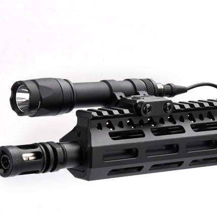 Surefire M300A/M600C Tactical Flashlight with UN HotButton Remote Switch Airsoft Hunting Light Fits 20mm Rail Scout Light
