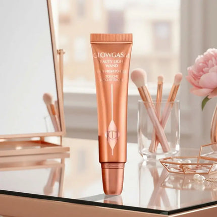 Liquid Highlight Shadow Pen Compact Skin-friendly Facial Contours Makeup Lasting Setting Honey Powder Soft Texture Beauty Tool
