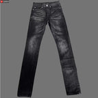 Black / 32