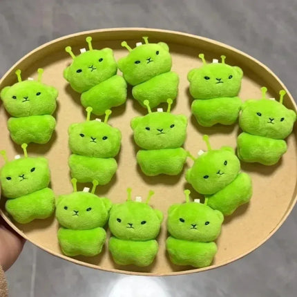 Green Alien Cat Plush Keychains Mini Galaxy Style Furry Pendant for Couples Cute Cartoon Handbag Backpacks Key Chain Decor Gifts